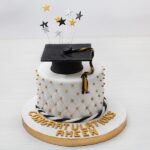 GRADUATION CAKE Style