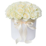WHITE ROSES BOX