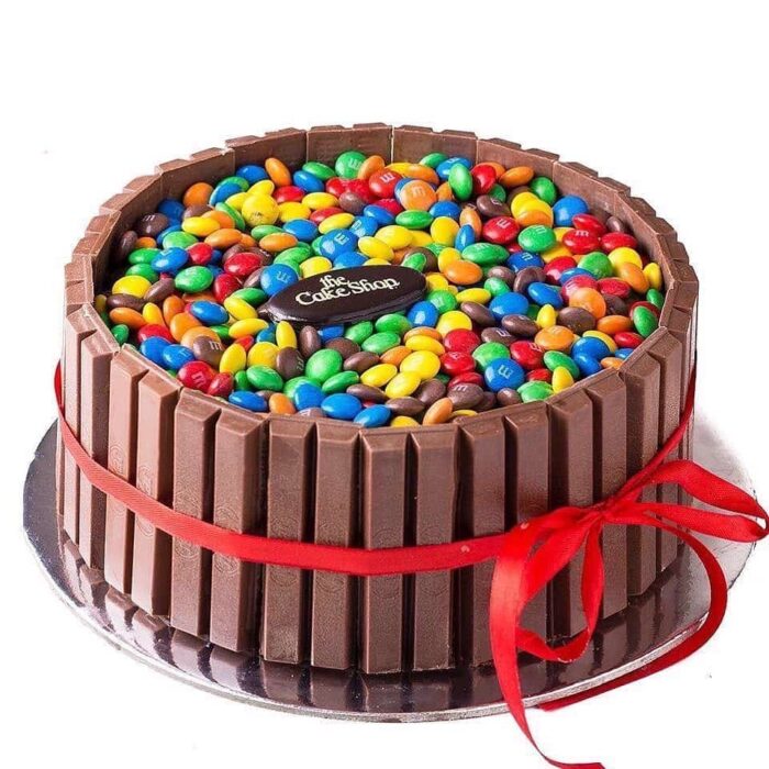 KitKat and m&ms Cake amman jordan