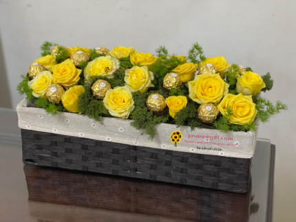 Yellow roses in a busket, send flower to amman