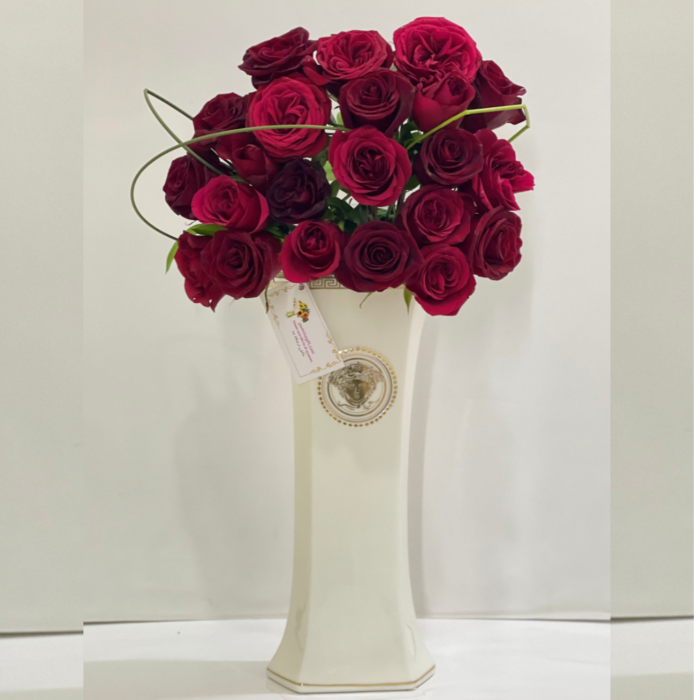 Luxury Red Roses in Versace Vase for Valentine's Day send to amman with jasmine gift