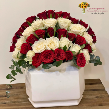 Classic Love Flowers , Send Flowers to Amman