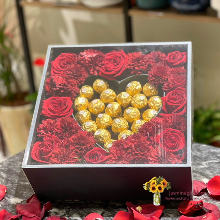 valentine's day red rose in a box luxury , send flowers for valentines day to amman jordan