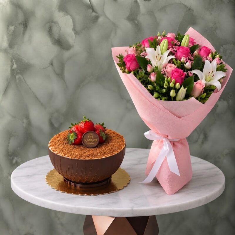 Chocolate lotus cake amman coated in chocolate and decorated with biscuit crumbs on a marble table.كيكة اللوتس في عمان مغلفة بالشوكولاتة ومزينة بحبيبات البسكويت على طاولة رخامية.