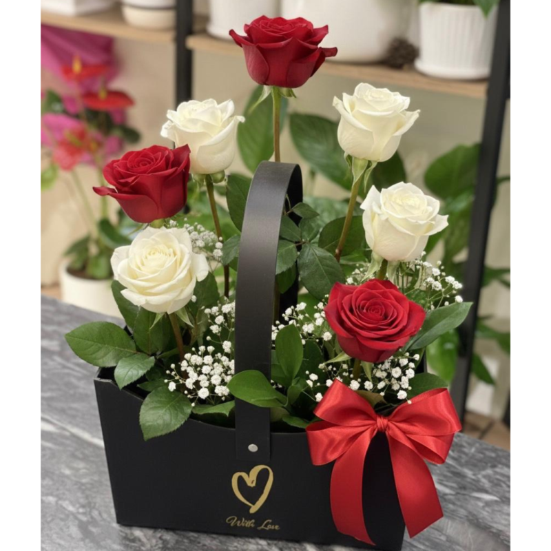 Just Love,send gift flowers to amman