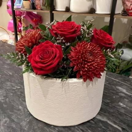 Royal Valentine Box,send gift flowers to amman