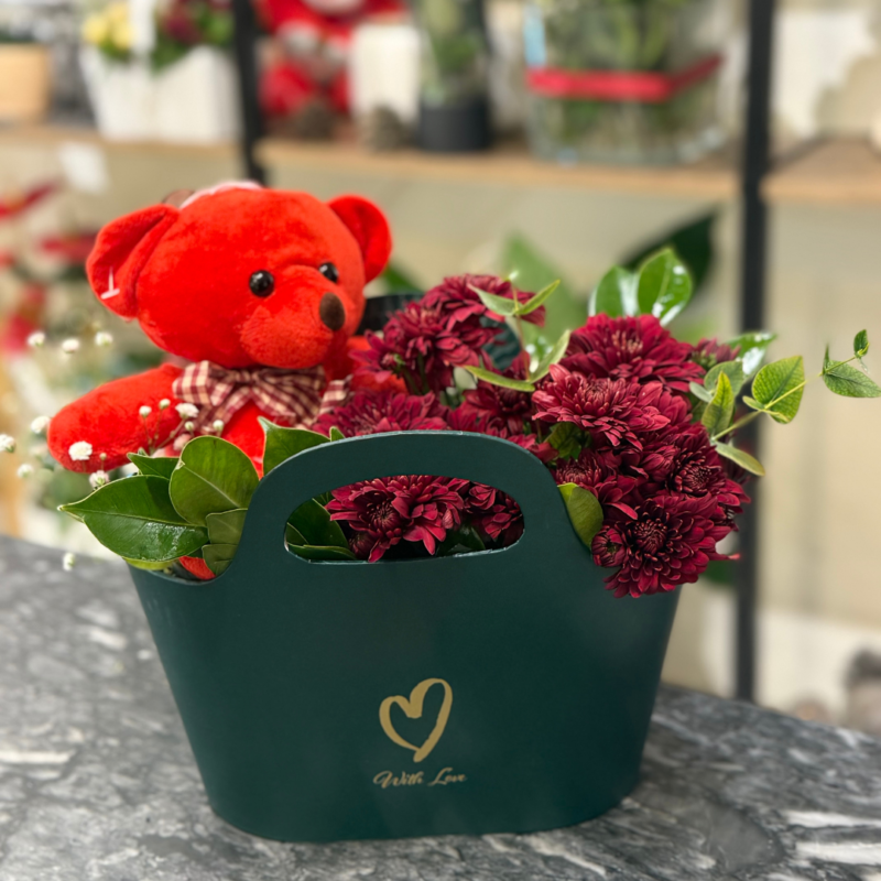 Red Emerald,send flowers to amman online from word